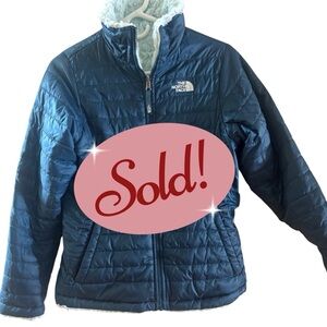 The North Face Blue Reversible Jacket - Girls XL (18)